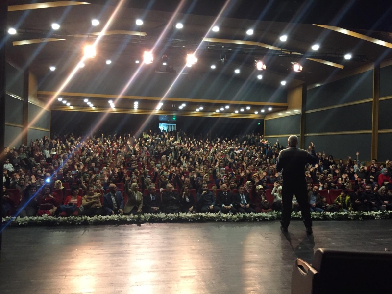 Doğan CÜCELOĞLU Seminer Galerisi Rastgele Fotoğraf