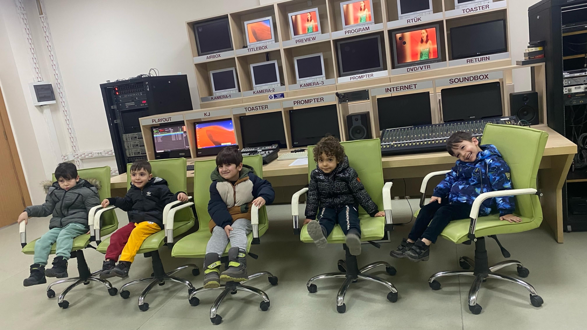 İletişim fakültesi gezimiz Rastgele Fotoğraf