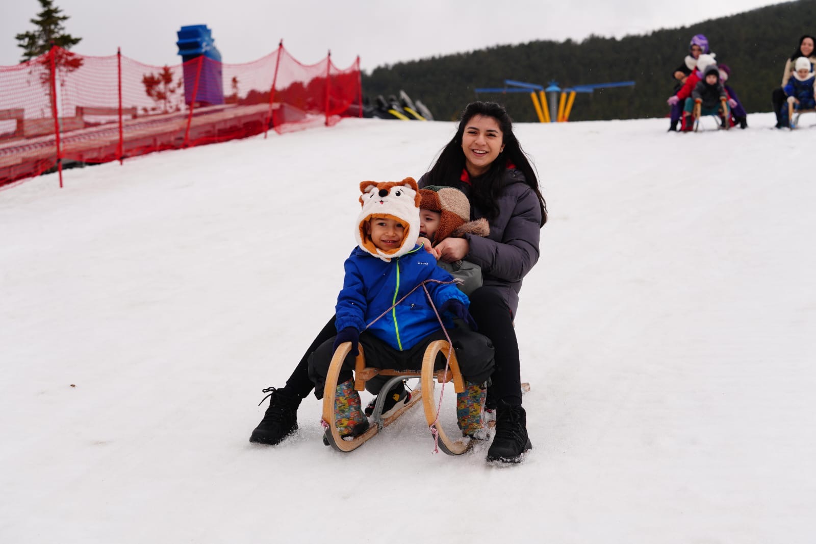 Kızak keyfi (sway otel) Rastgele Fotoğraf