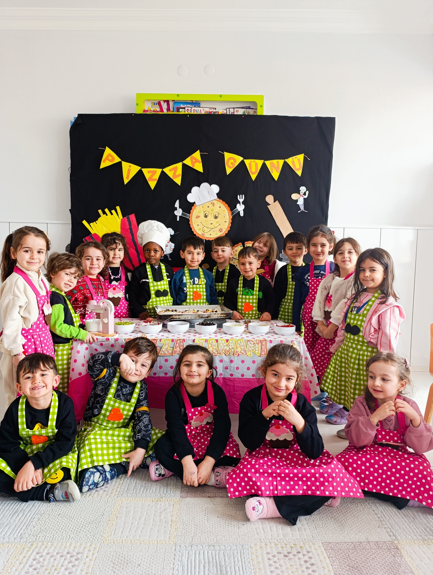 Mutfak etkinliğimiz (4Yaş grupları) Rastgele Fotoğraf